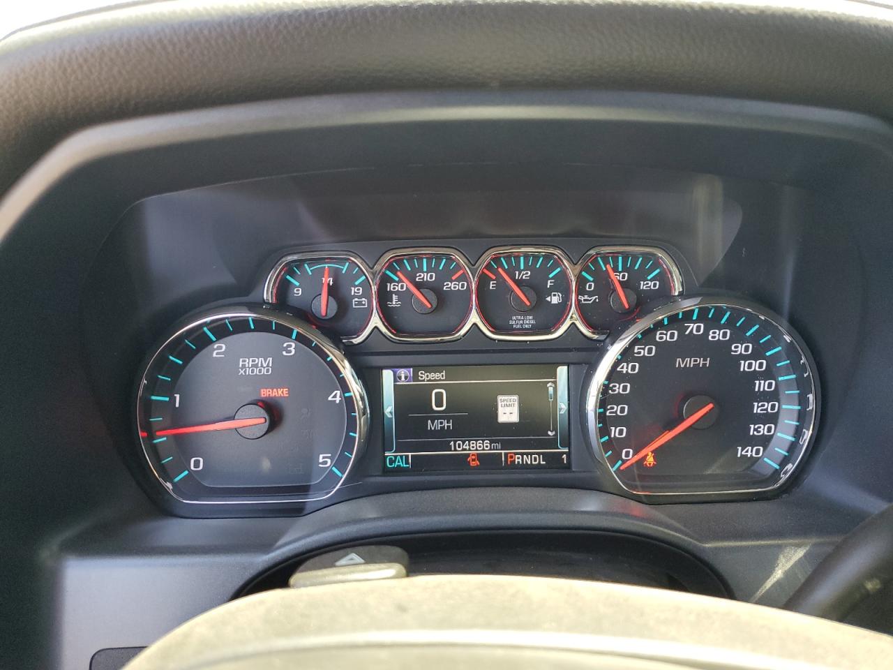 1GT12TEY9JF231377 2018 GMC Sierra K2500 Slt