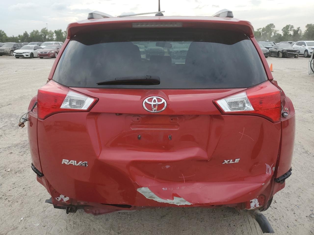 2T3WFREV0FW157419 2015 Toyota Rav4 Xle