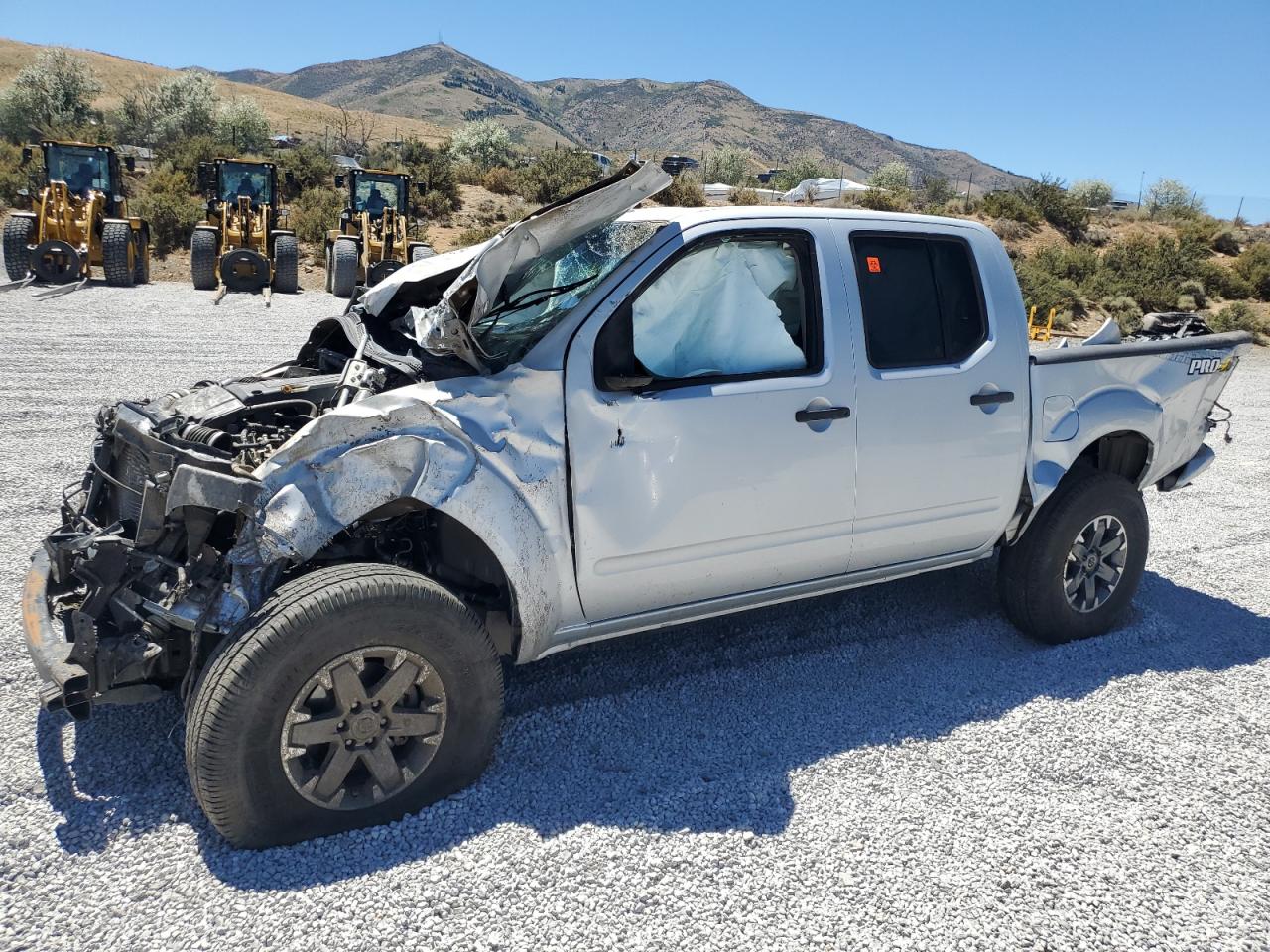 NISSAN FRONTIER S