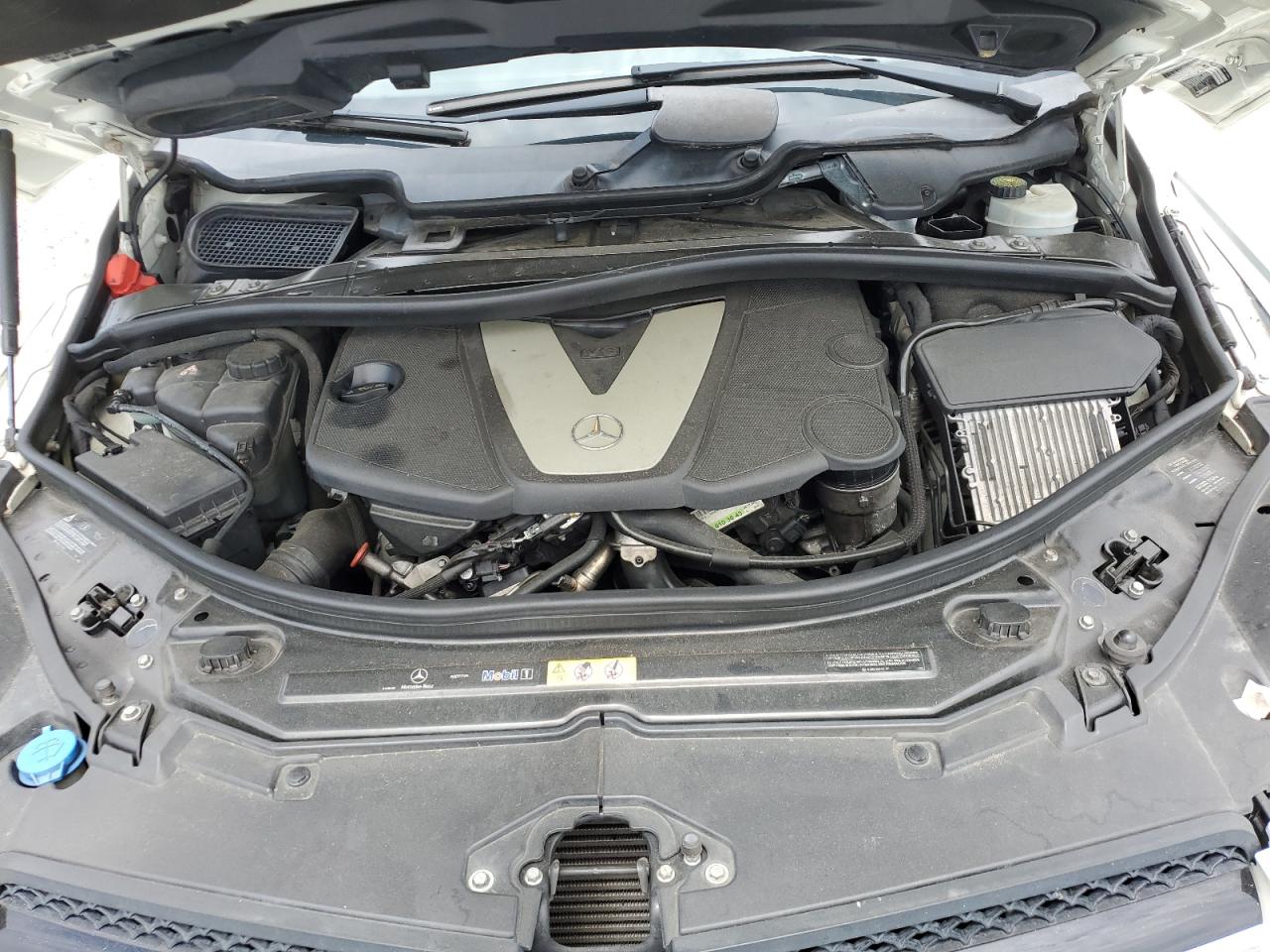 4JGCB2FE8CA142824 2012 Mercedes-Benz R 350 Bluetec