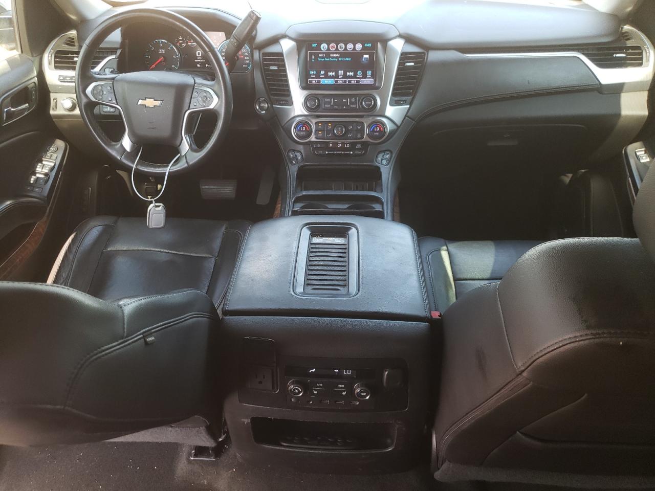 1GNSCCKCXHR220298 2017 Chevrolet Tahoe C1500 Premier