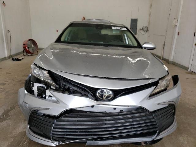 VIN 4T1C11AK9RU869603 2024 Toyota Camry, LE no.5