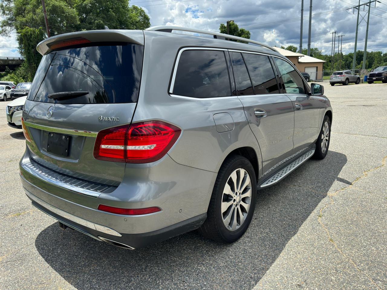 2017 Mercedes-Benz Gls 450 4Matic vin: 4JGDF6EE3HA770034