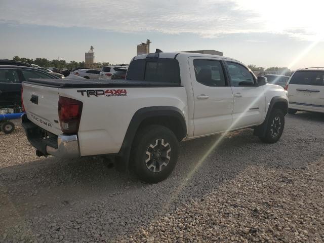 VIN 3TMCZ5AN8KM281815 2019 Toyota Tacoma, Double Cab no.3