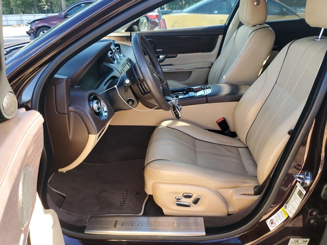 SAJWA2GE7CMV34535 2012 Jaguar Xjl Supercharged