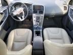 VOLVO XC60 T5 PR photo