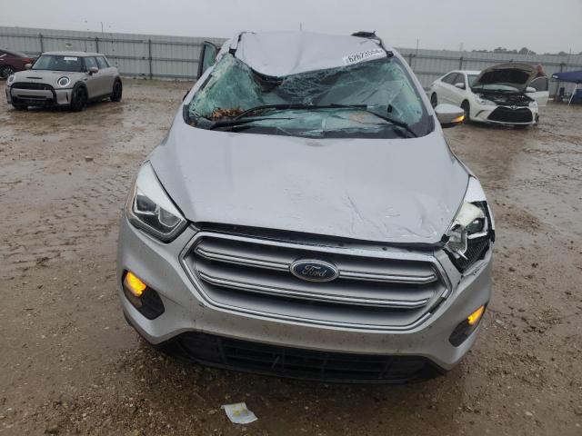 2017 FORD ESCAPE TIT - 1FMCU0J93HUC37290