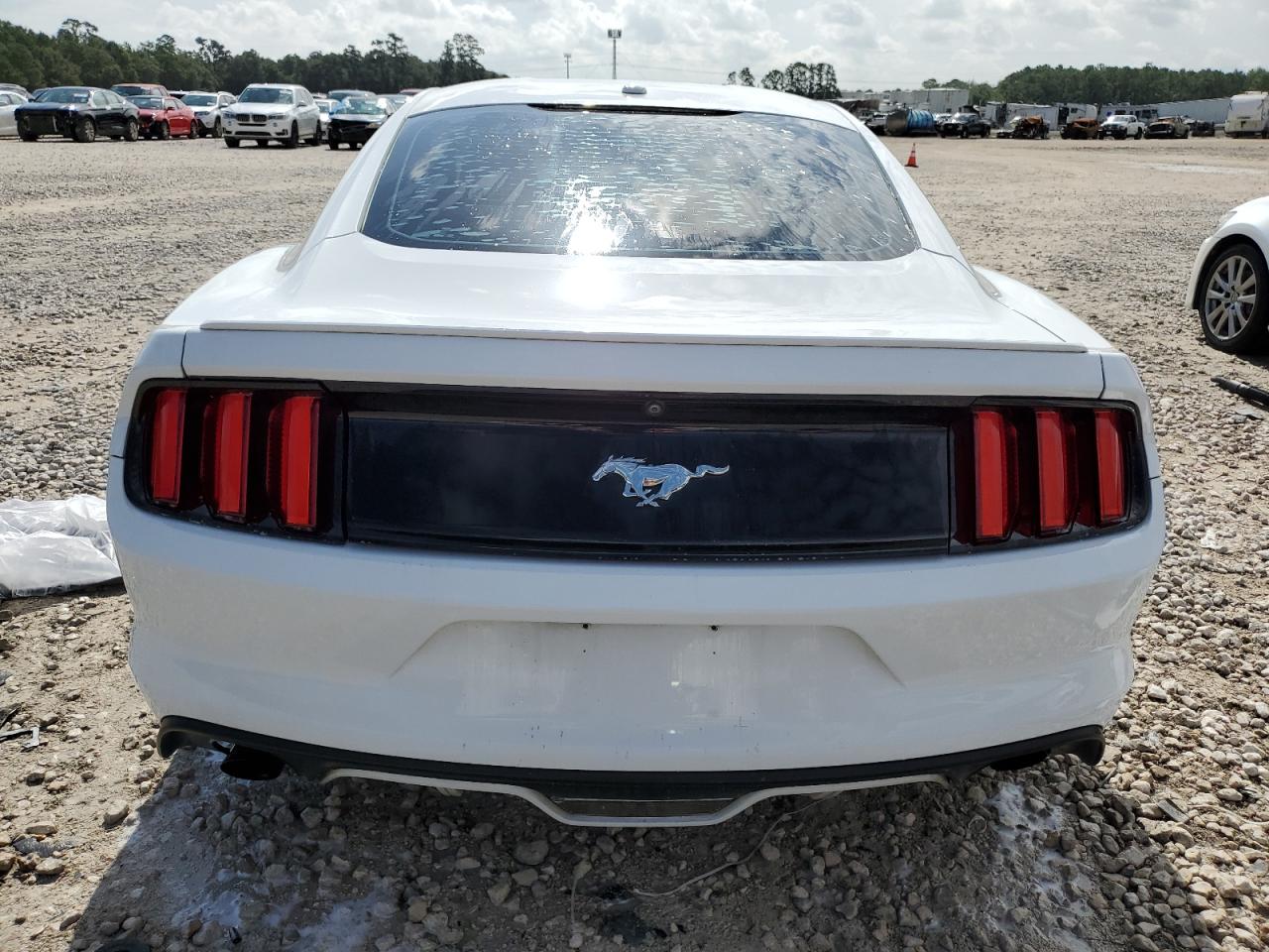 1FA6P8TH7G5275213 2016 Ford Mustang