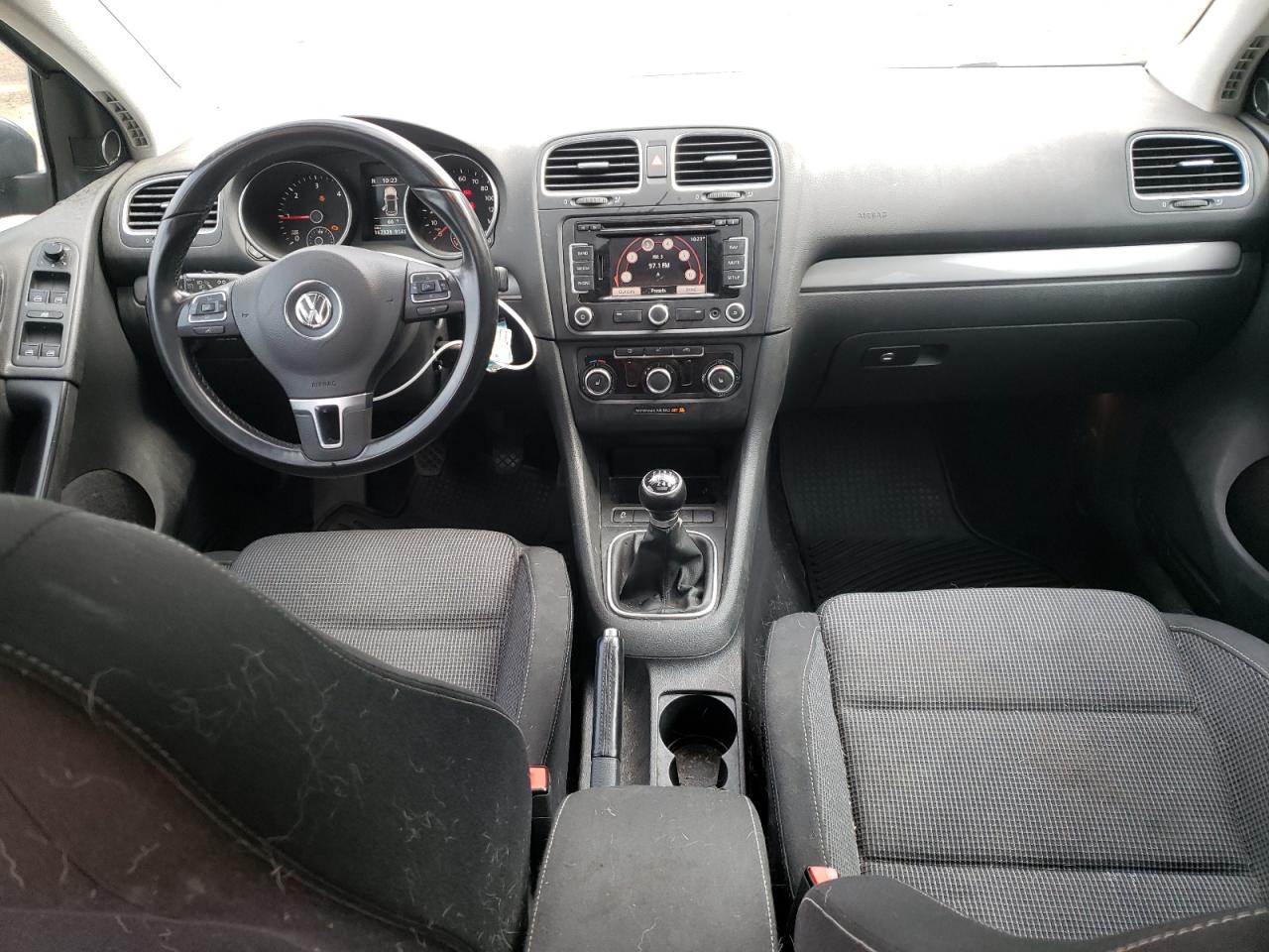 WVWNM7AJXBW260982 2011 Volkswagen Golf