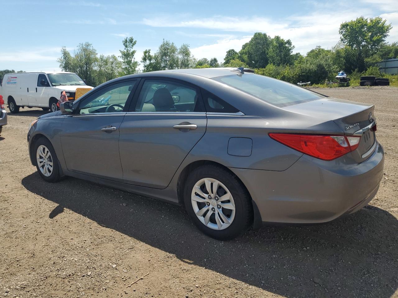 5NPEB4AC8DH513182 2013 Hyundai Sonata Gls