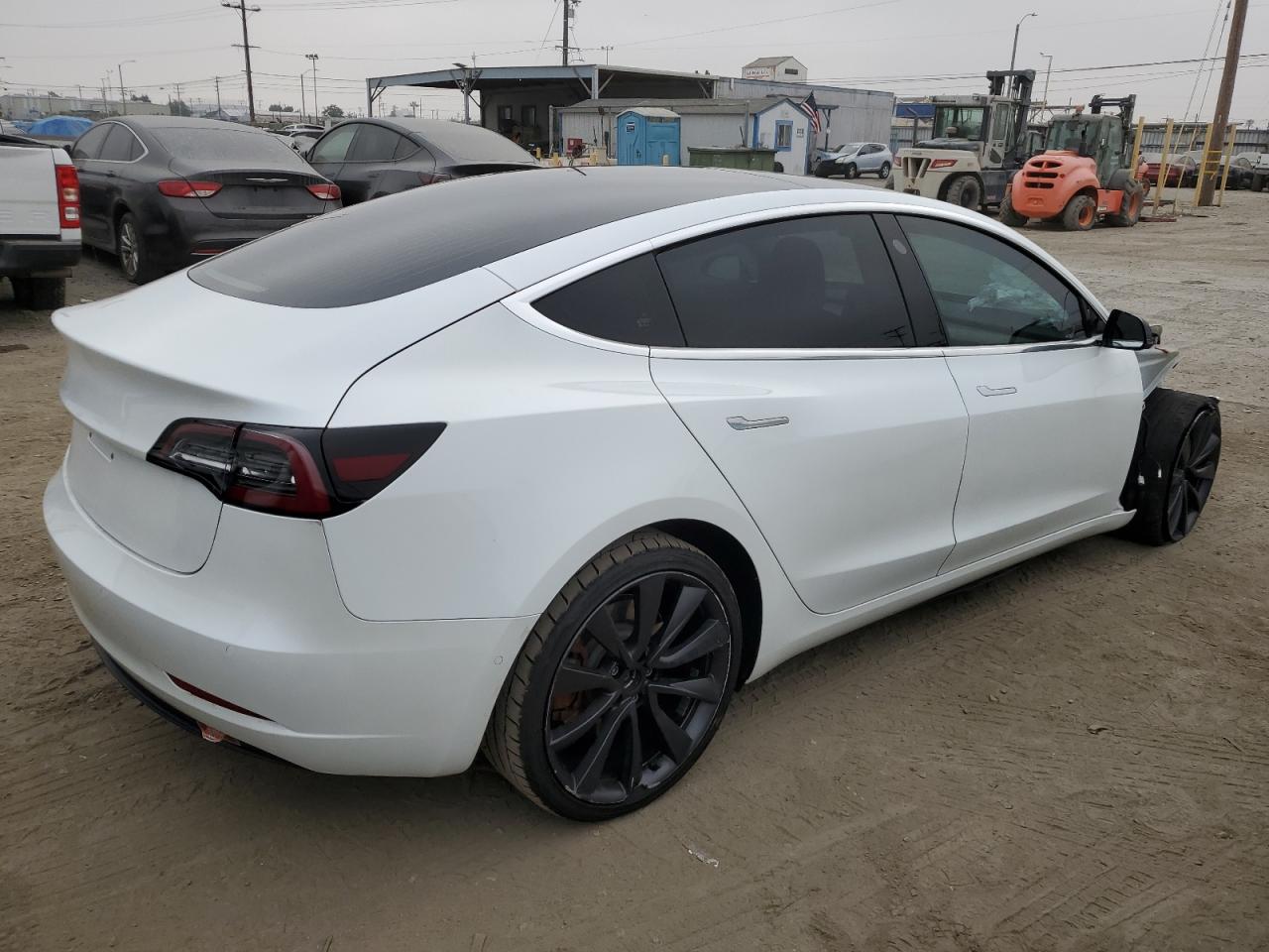 2020 Tesla Model 3 vin: 5YJ3E1EB7LF735708