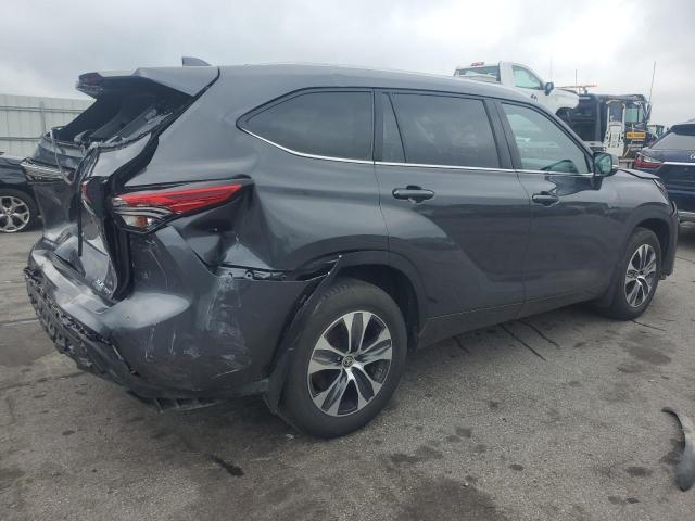 VIN 5TDGZRBH4MS071345 2021 Toyota Highlander, Xle no.3