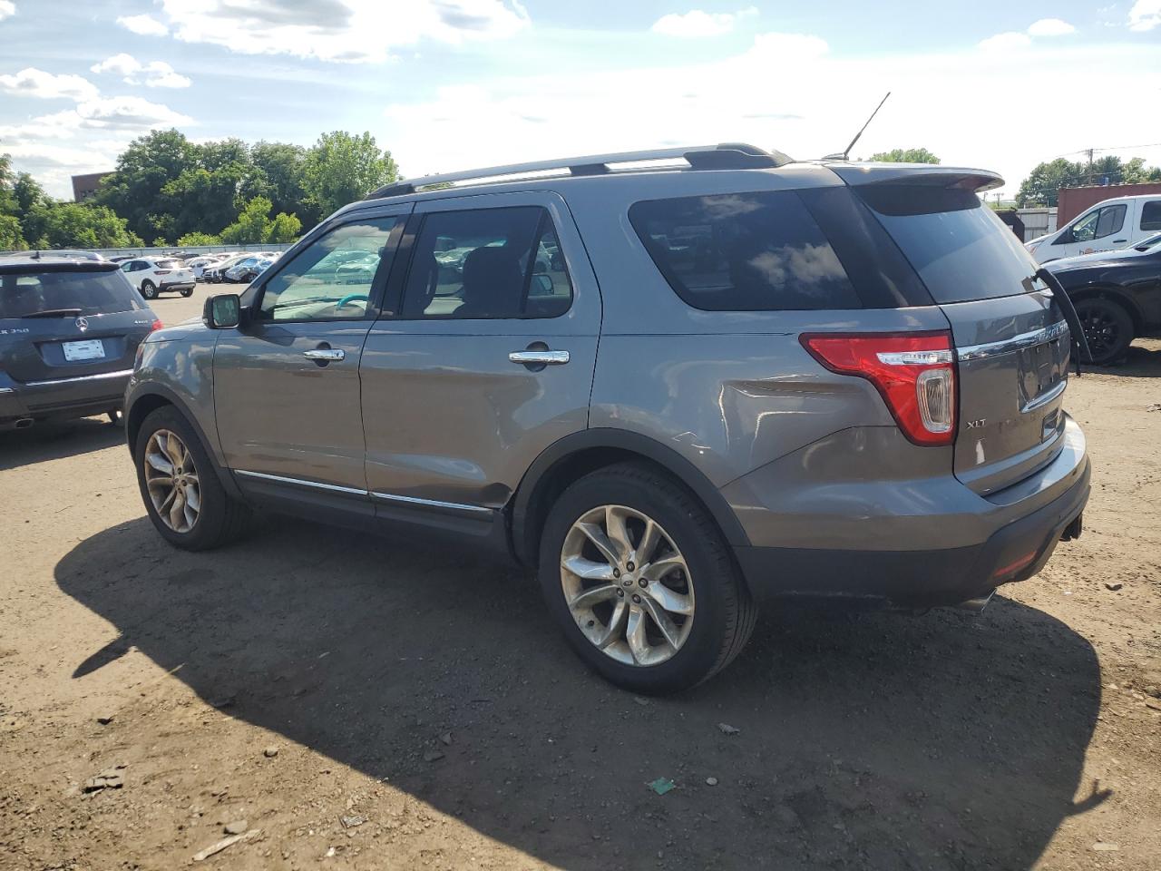 2013 Ford Explorer Xlt vin: 1FM5K8D84DGB36588