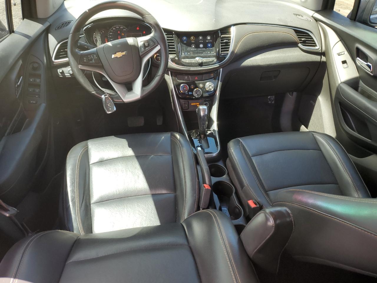 3GNCJRSB5JL322903 2018 Chevrolet Trax Premier