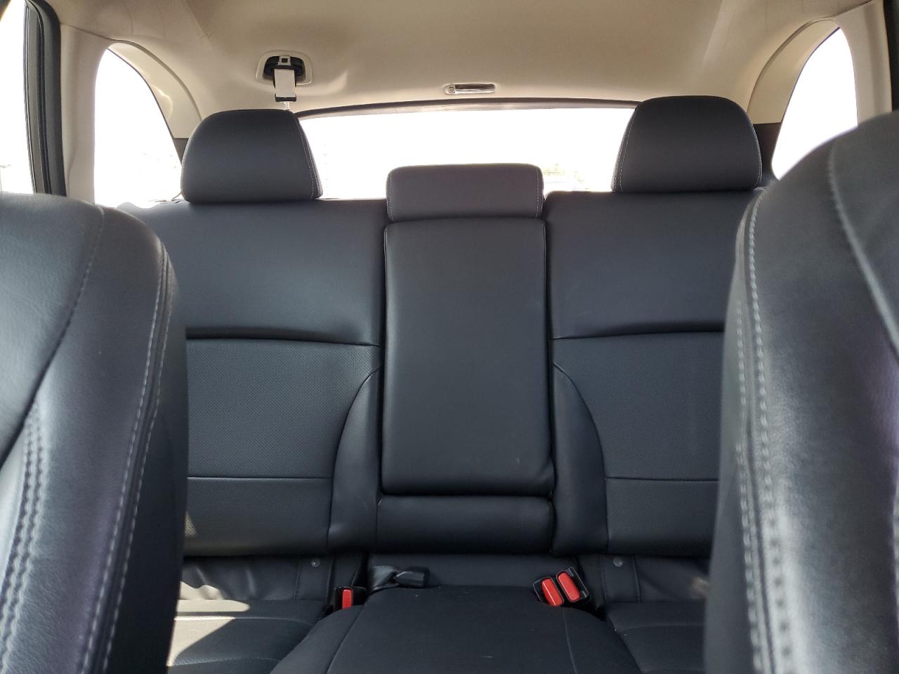 4S4BSANC3J3235161 2018 Subaru Outback 2.5I Limited