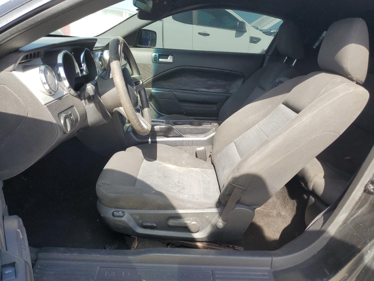 1ZVFT80N165239030 2006 Ford Mustang