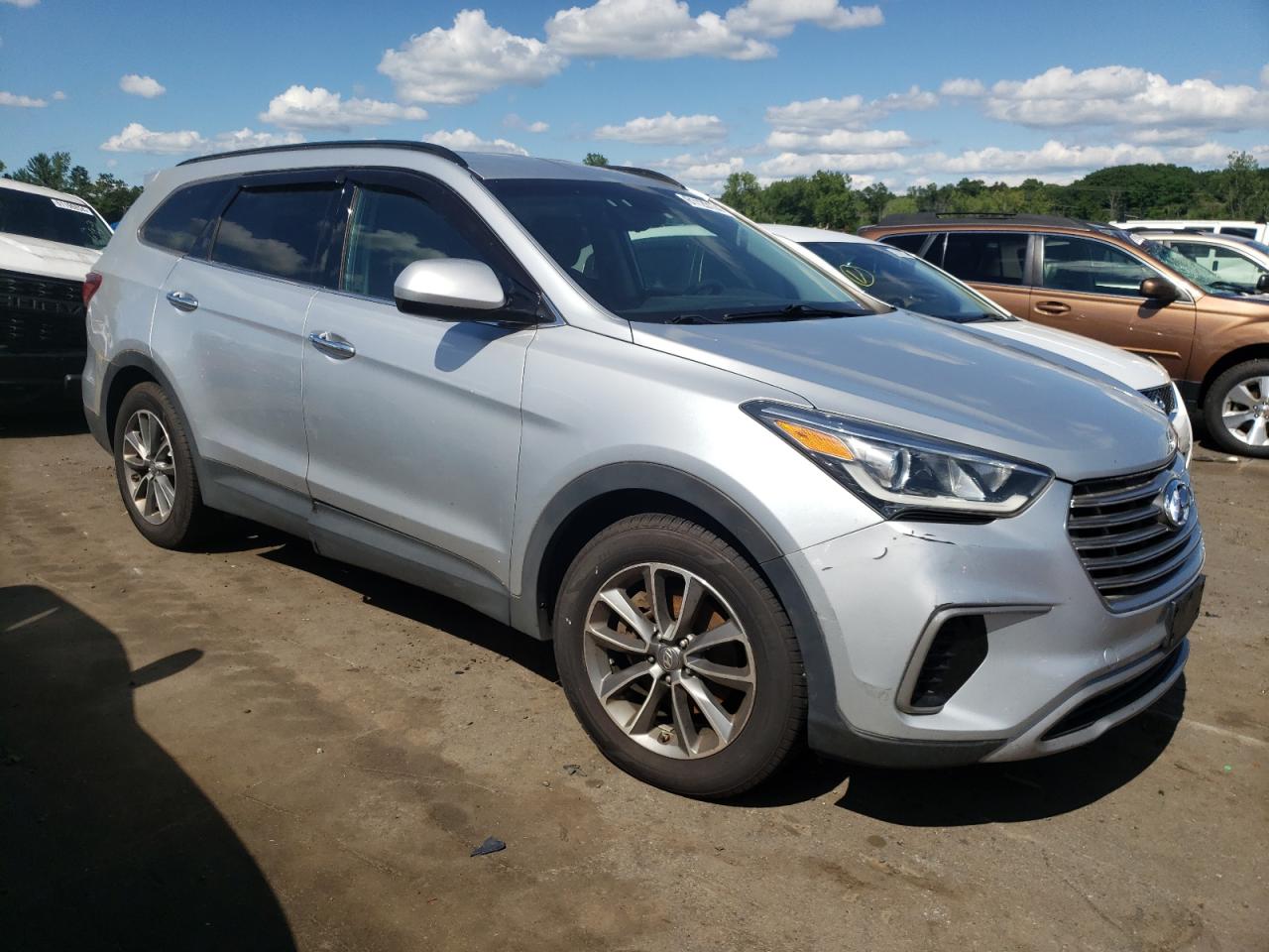 2017 Hyundai Santa Fe Se vin: KM8SMDHF5HU172232