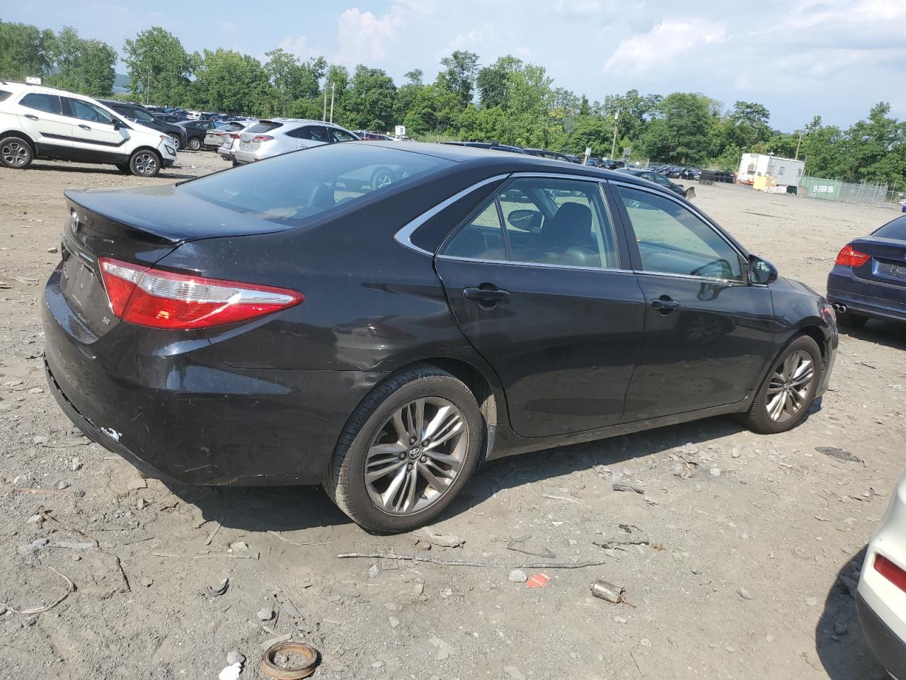 2017 Toyota Camry Le vin: 4T1BF1FKXHU785598