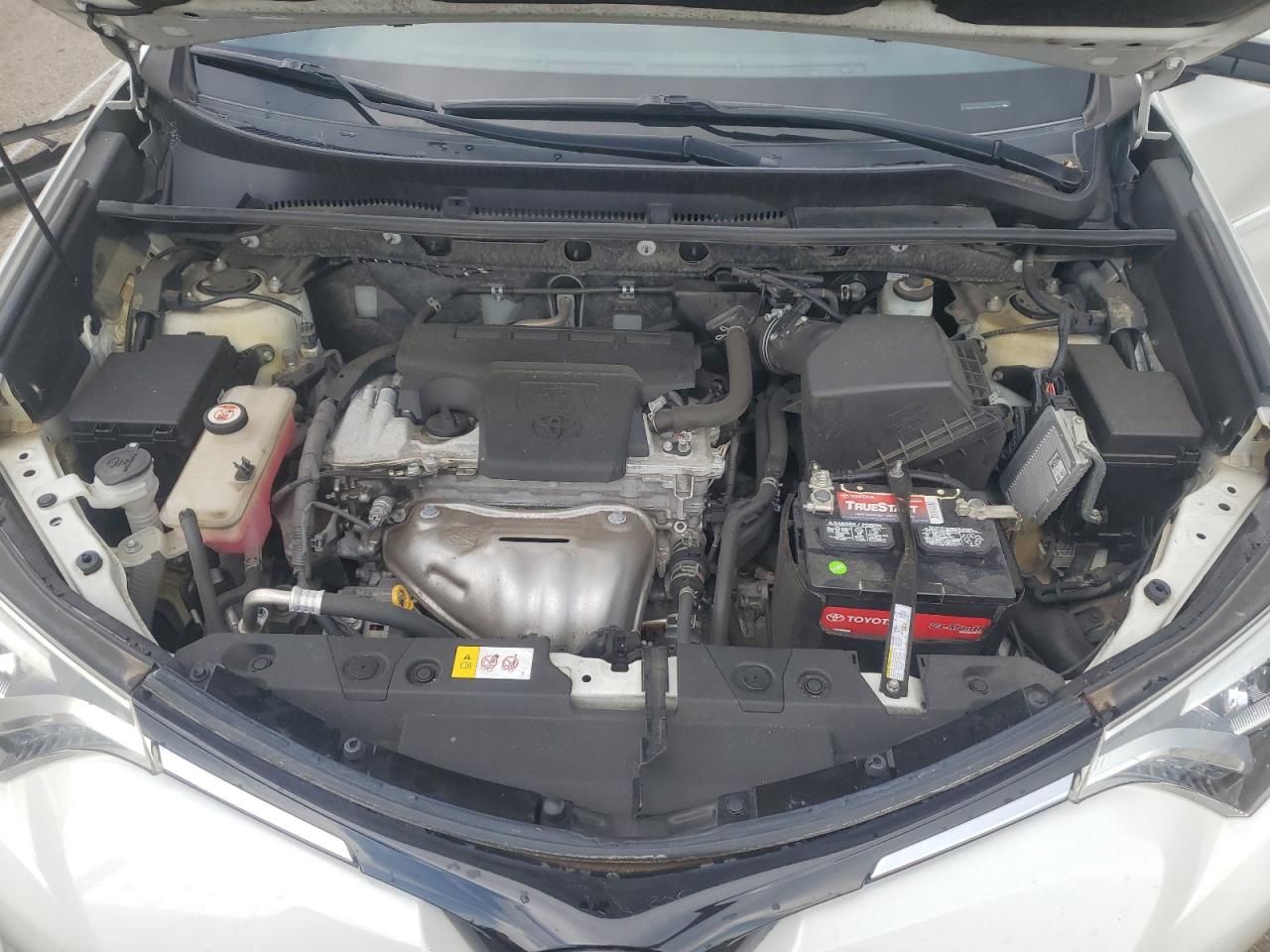 JTMDFREV6JJ205522 2018 Toyota Rav4 Limited