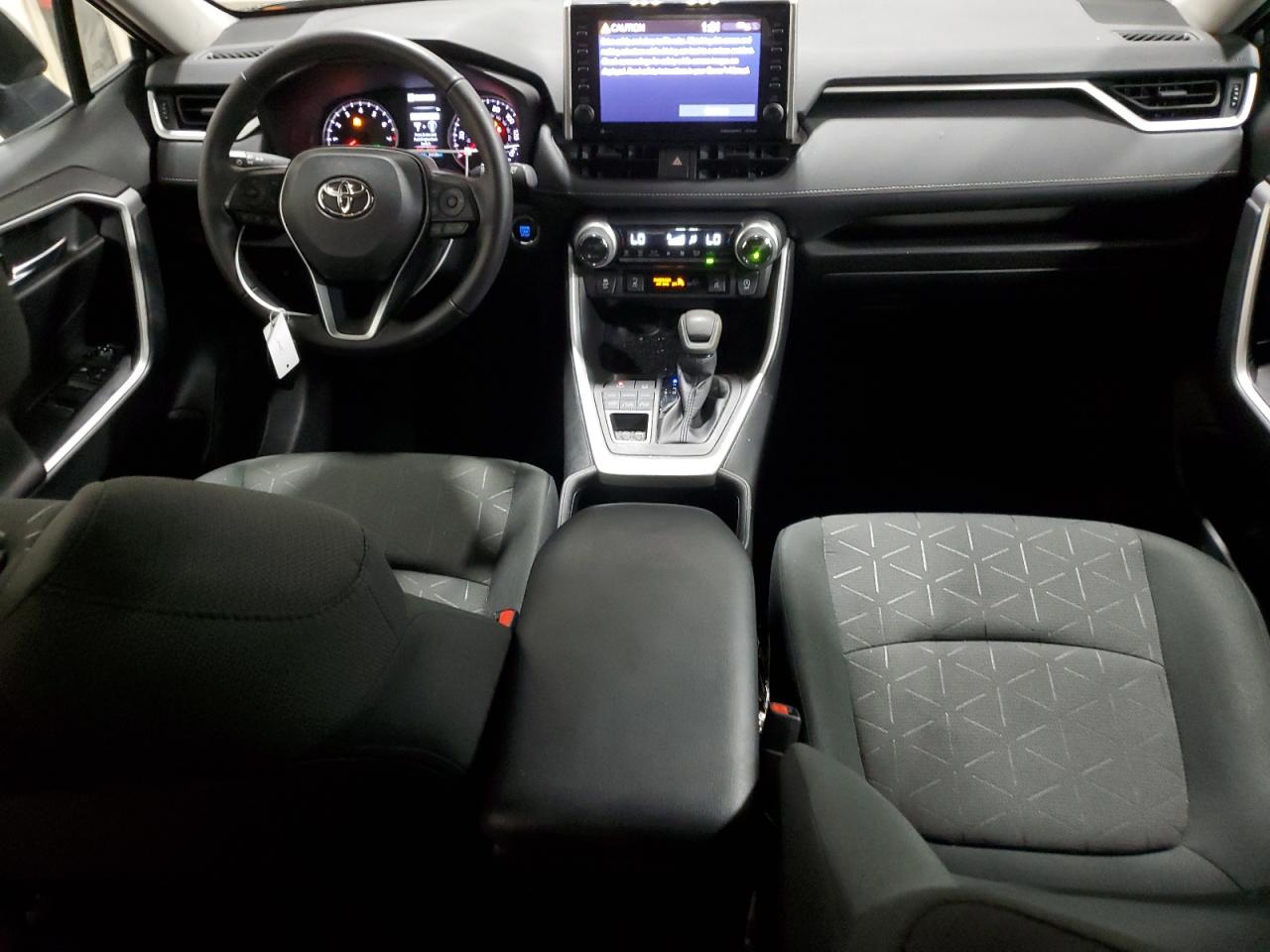 2T3P1RFV6NC293197 2022 Toyota Rav4 Xle