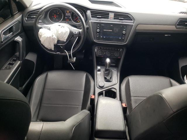 2018 VOLKSWAGEN TIGUAN SE - 3VV2B7AX7JM121289
