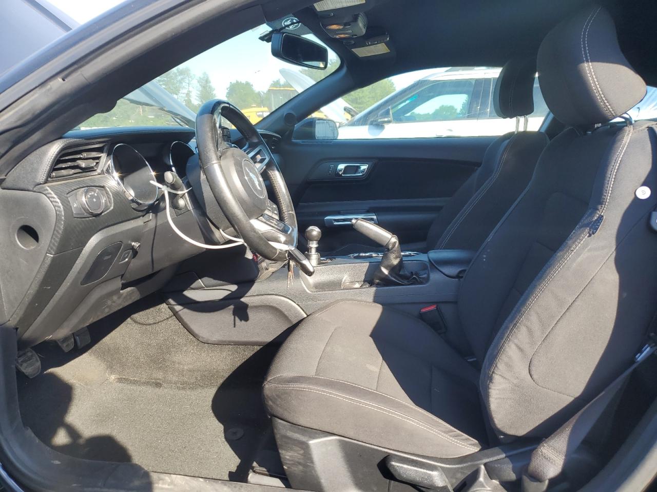 1FA6P8AMXH5316516 2017 Ford Mustang