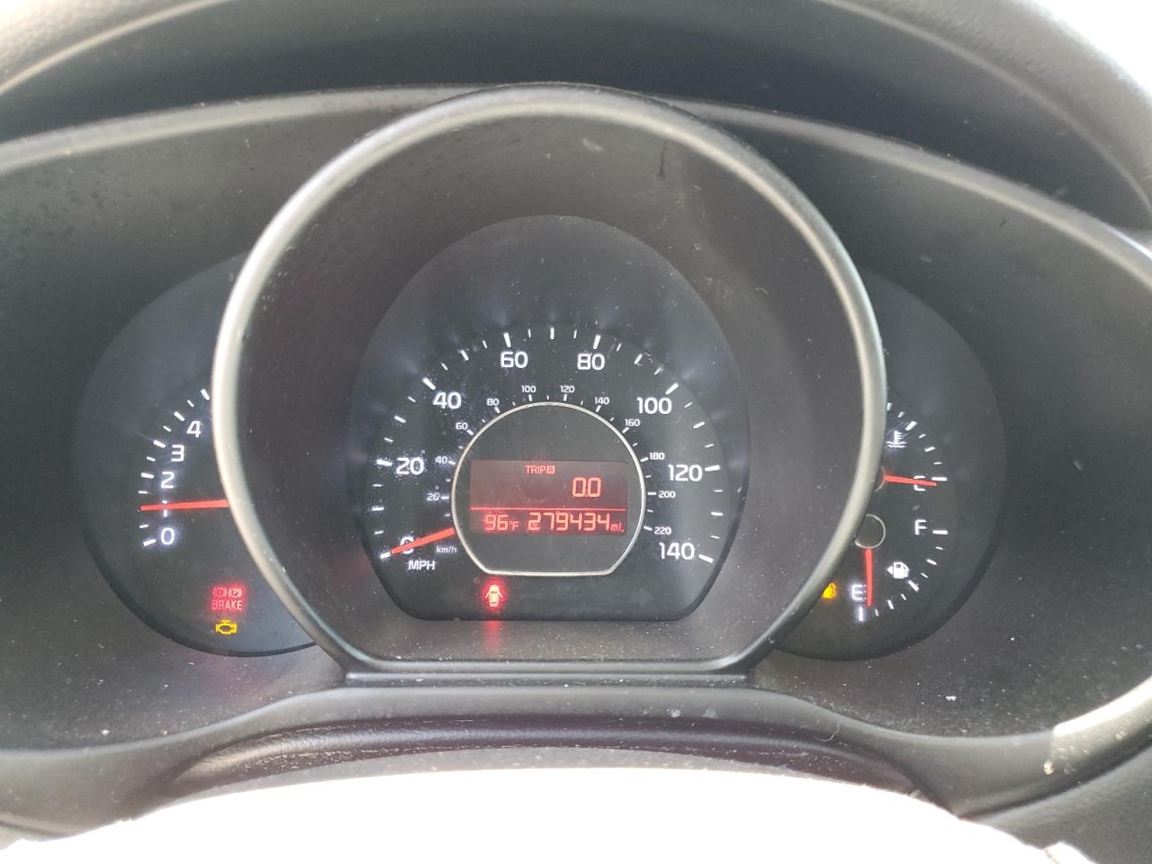 KNDJN2A2XG7399535 2016 Kia Soul