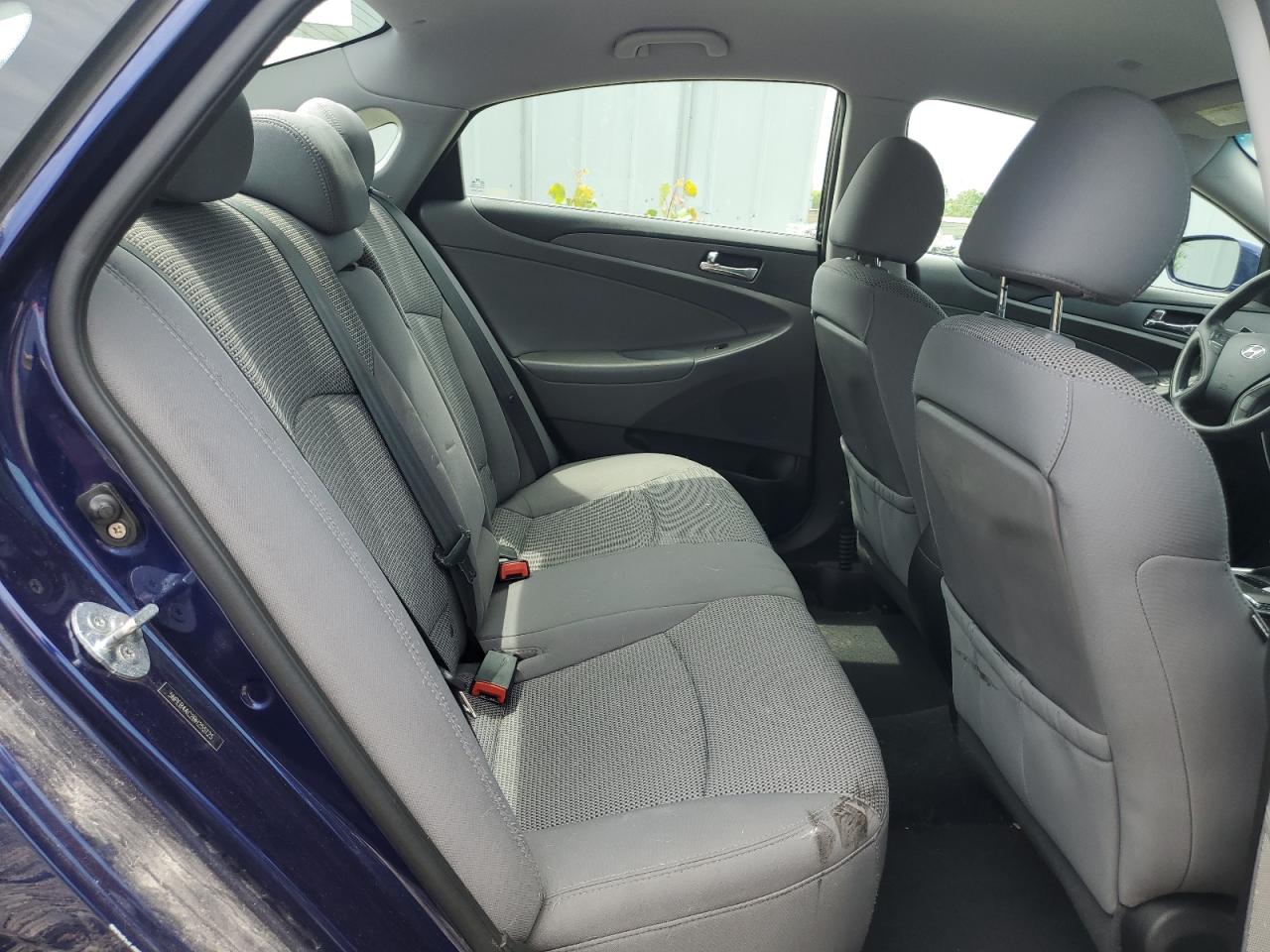 5NPEB4AC2BH255125 2011 Hyundai Sonata Gls