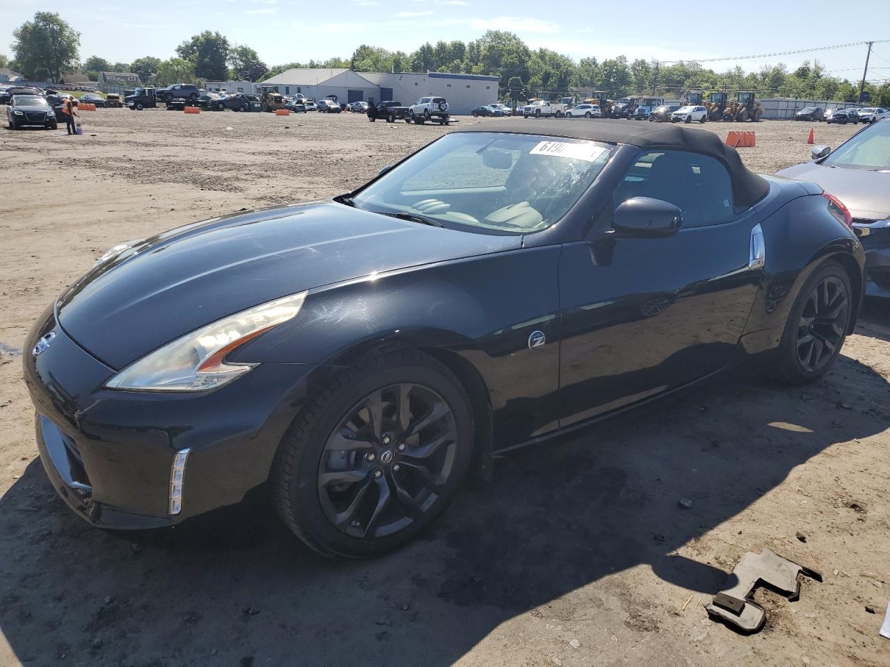 2017 Nissan 370Z Base vin: JN1AZ4FH4HM940582