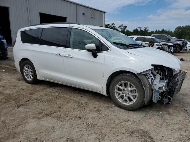 VIN 2C4RC1DG1LR148924 2020 Chrysler Voyager, Lxi no.4