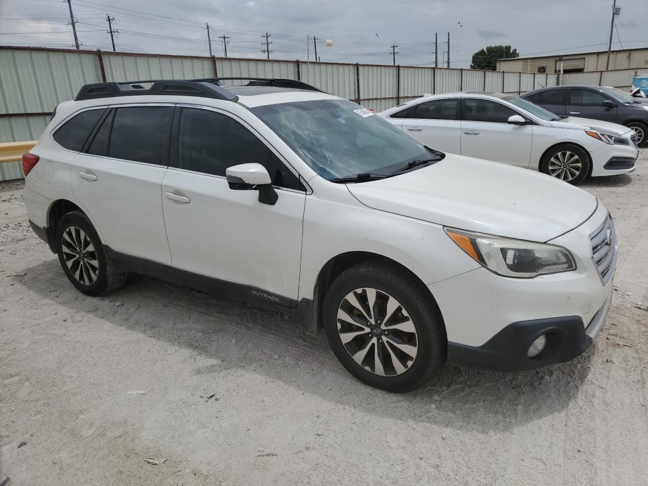 2016 Subaru Outback 3.6R Limited vin: 4S4BSENC2G3224684