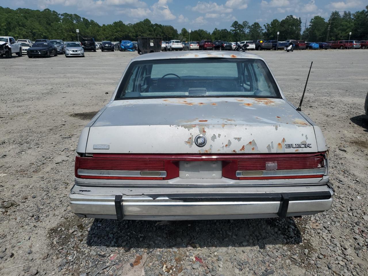 Lot #3030698087 1990 BUICK LESABRE CU