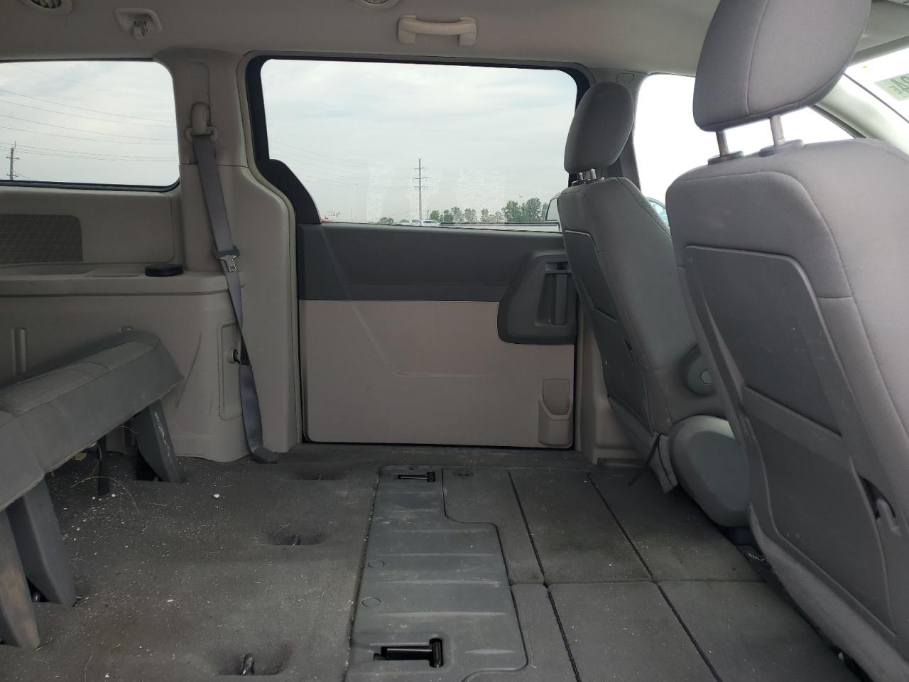 2A8HR44H98R708208 2008 Chrysler Town & Country Lx