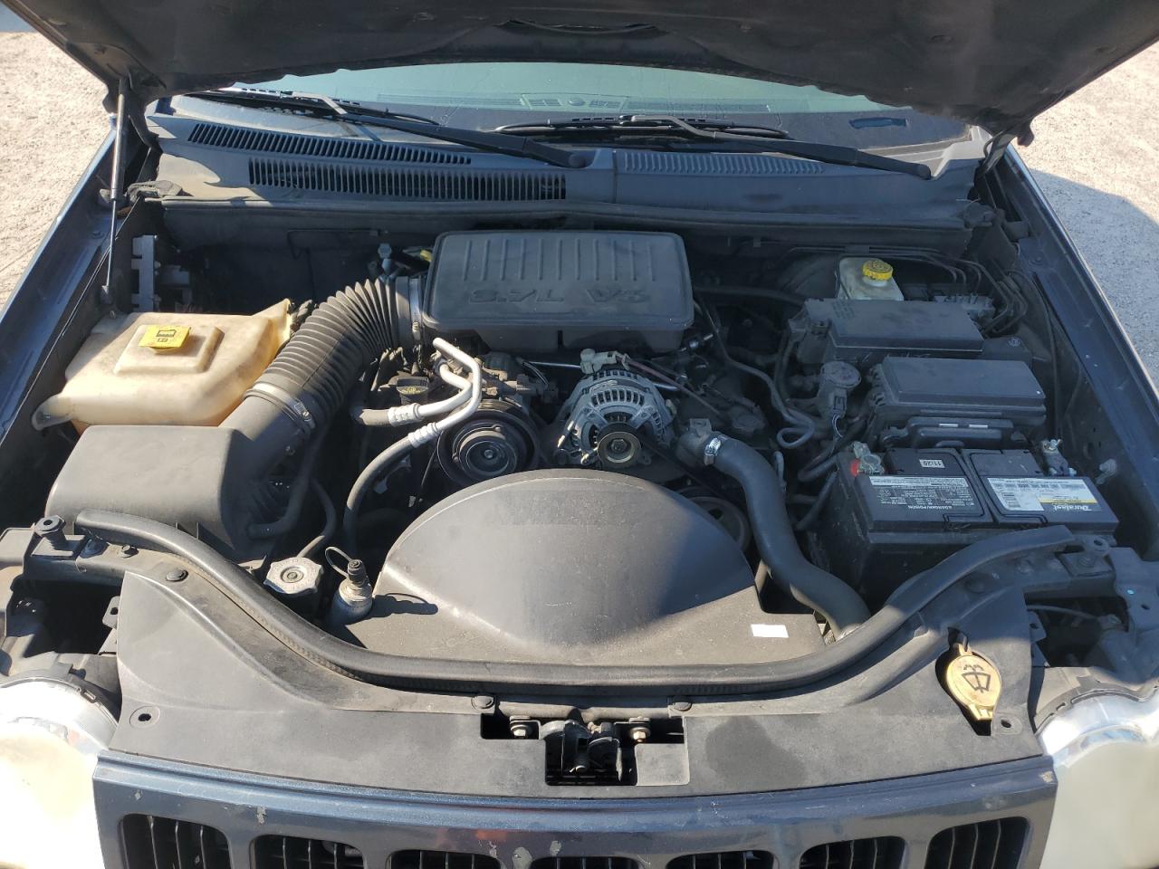 1J8GS48K58C181623 2008 Jeep Grand Cherokee Laredo