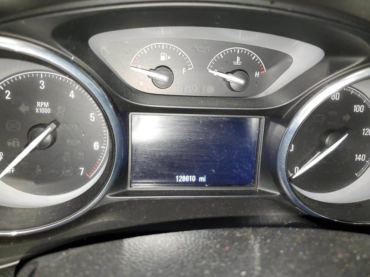 LRBFX2SA5KD009360 2019 Buick Envision Essence