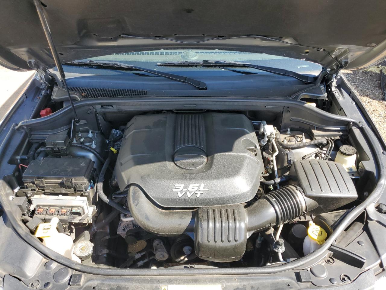 1C4RJECG0DC582695 2013 Jeep Grand Cherokee Overland