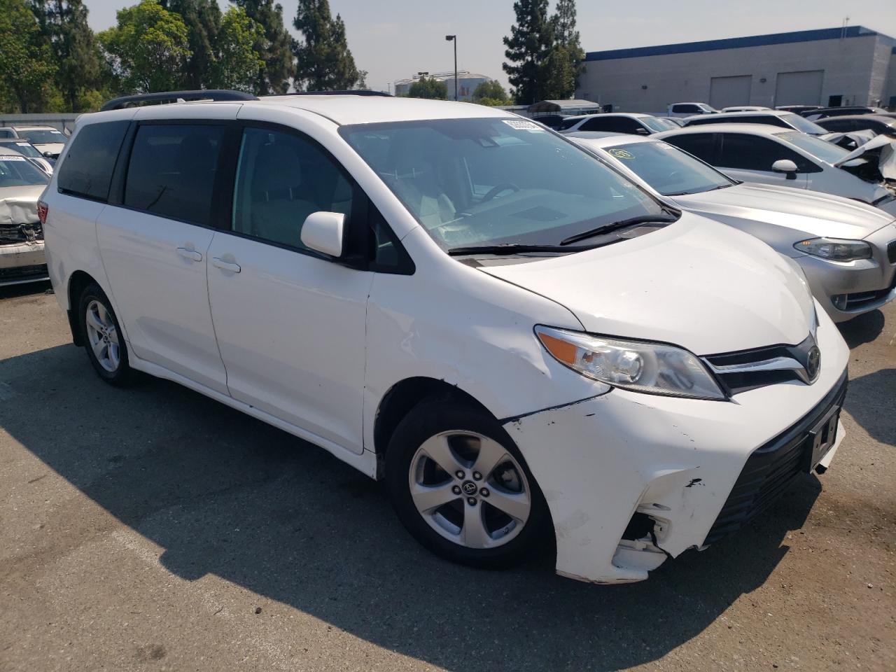 Lot #2686895860 2020 TOYOTA SIENNA LE