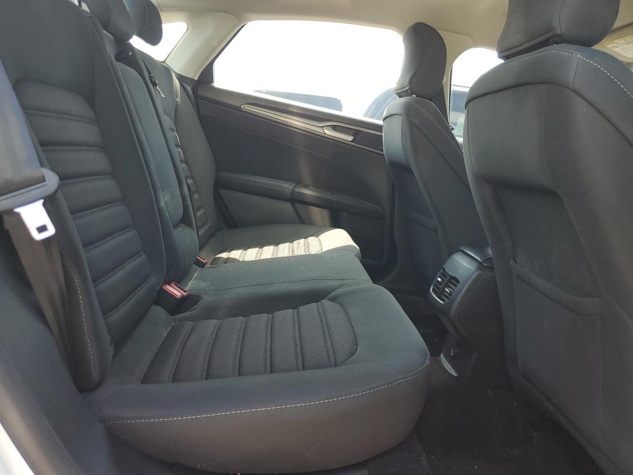 3FA6P0LU5KR183876 FORD FUSION 2019