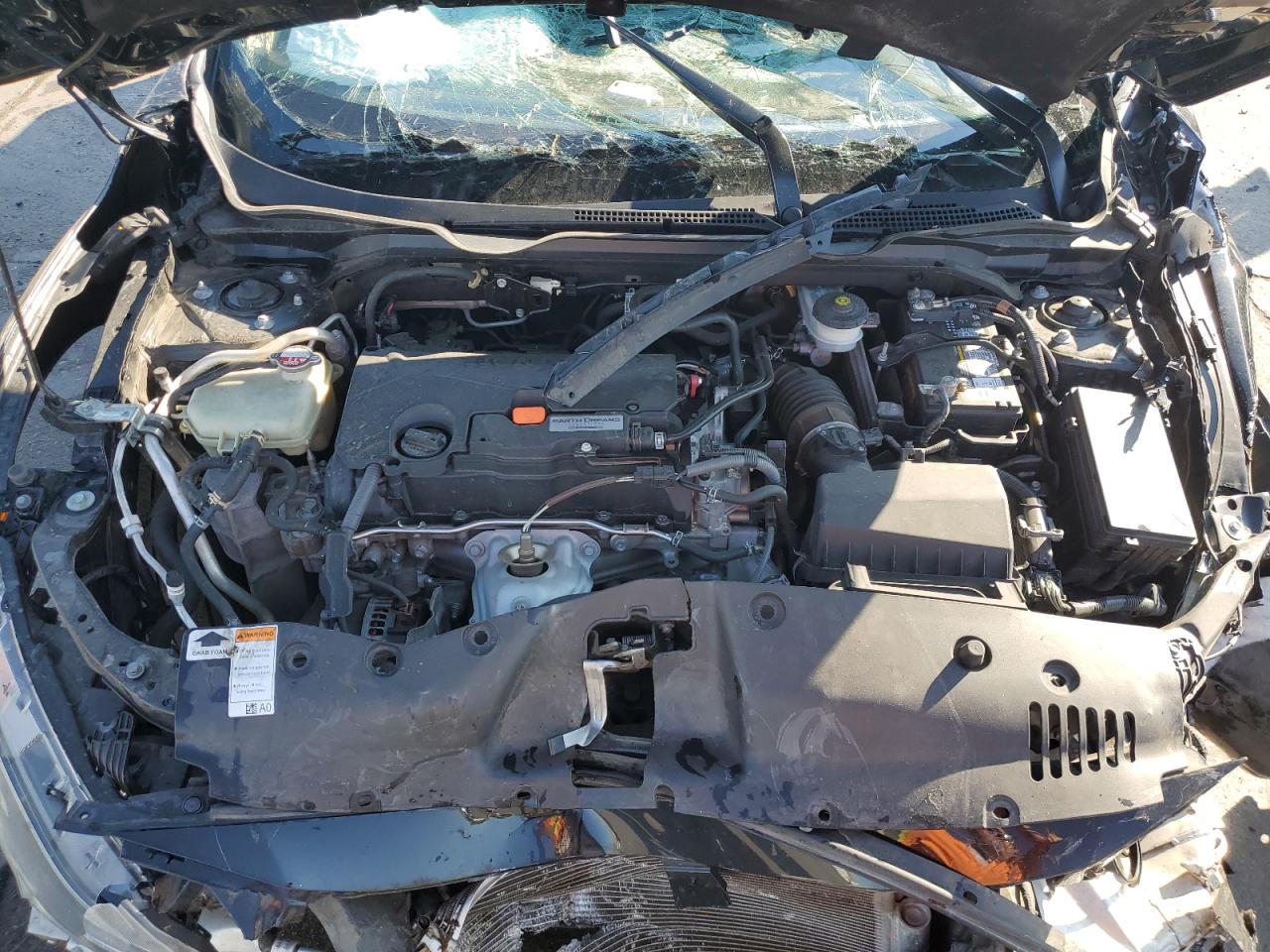 19XFC2F61KE018980 2019 Honda Civic Lx 19XFC2F61KE018980 2019 Honda Civic Lx