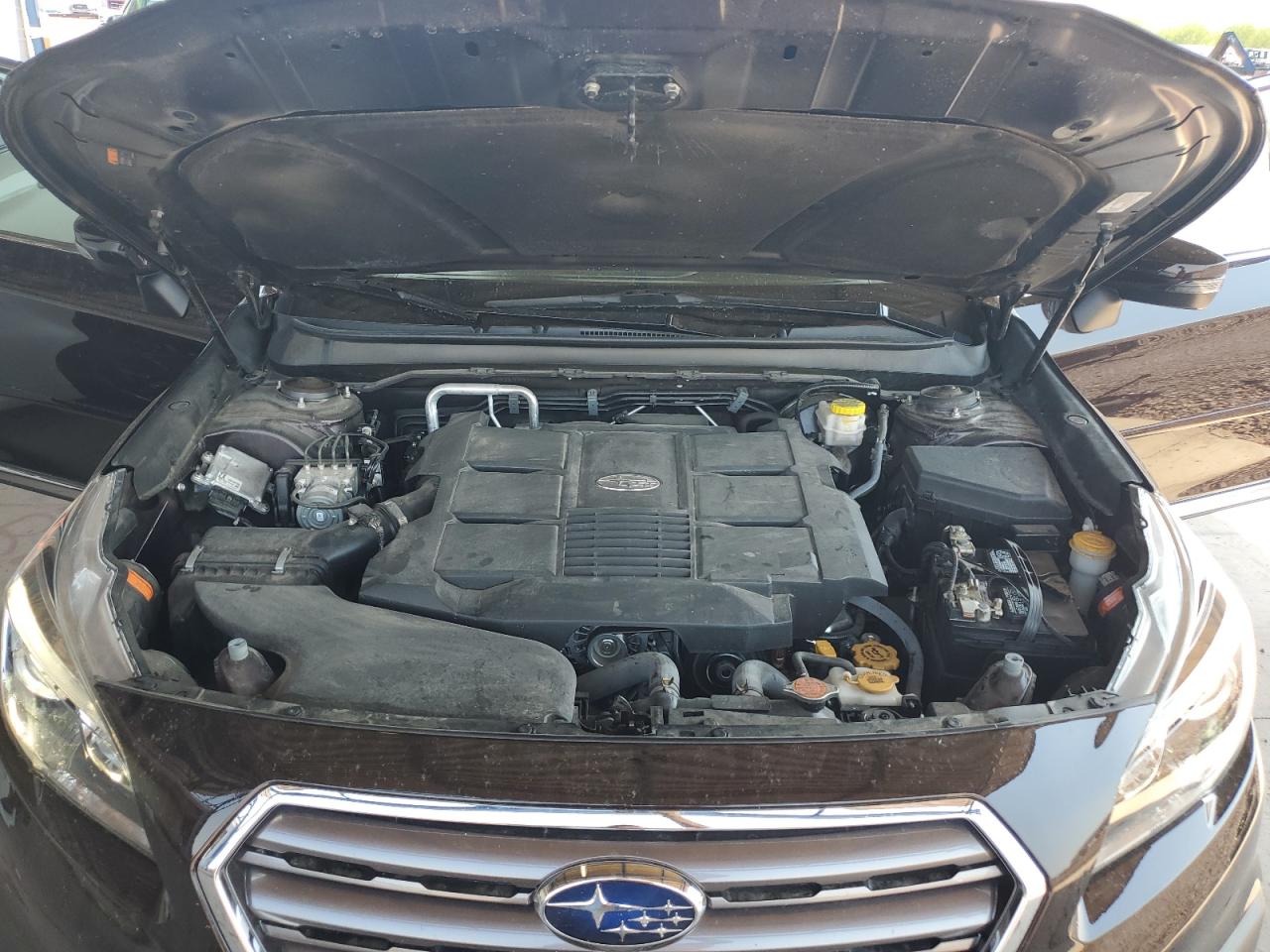 4S4BSETC8H3257371 2017 Subaru Outback Touring