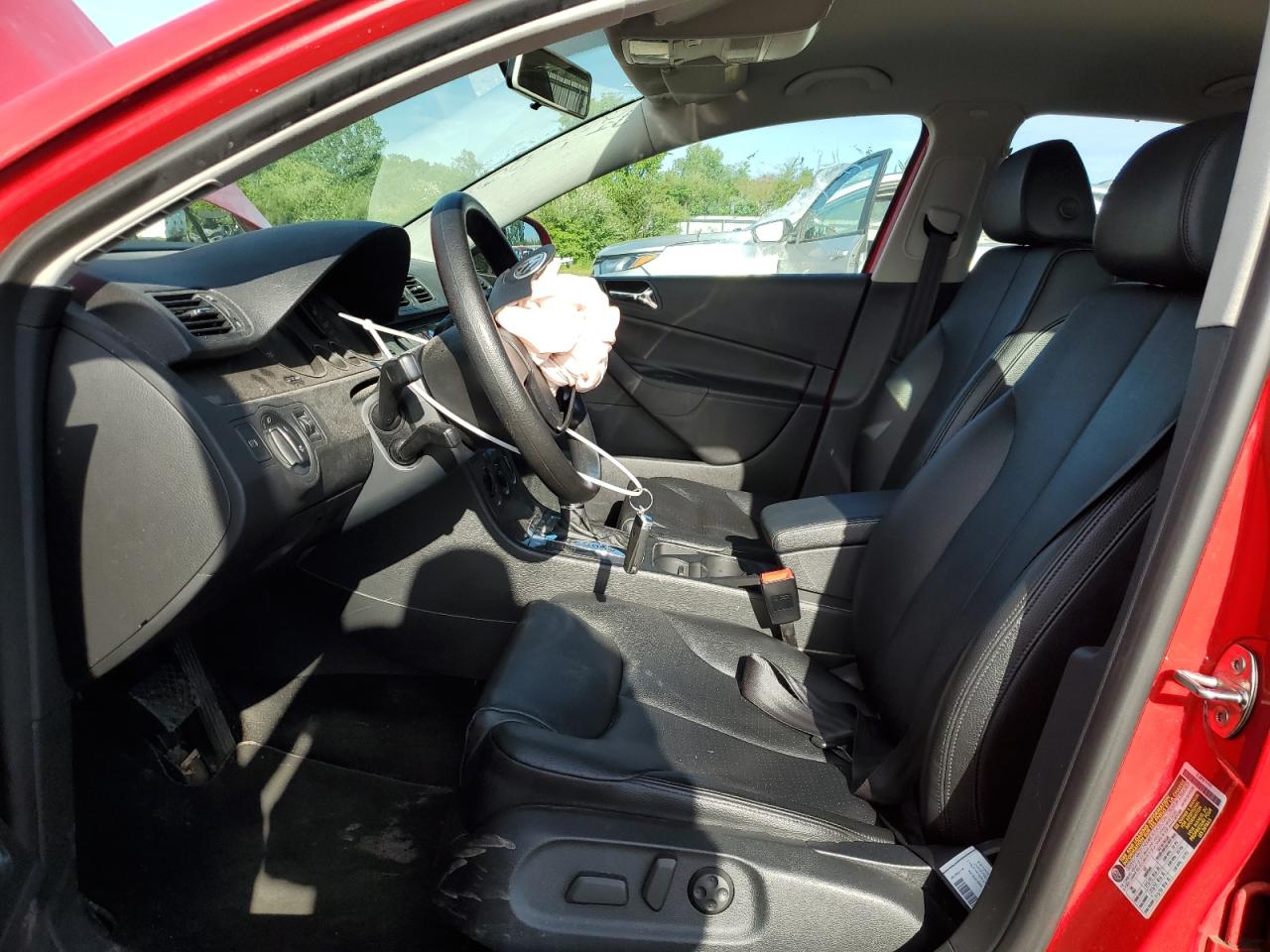 WVWJK73C28E097066 2008 Volkswagen Passat Turbo