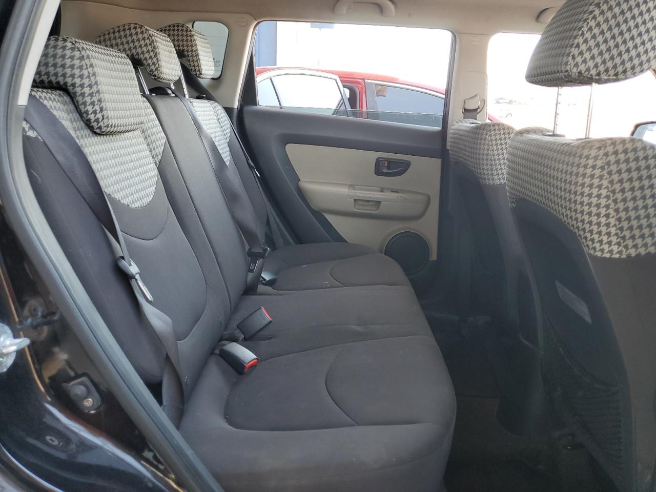 KNDJT2A20A7038621 2010 Kia Soul +