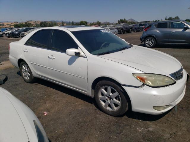 2004 Toyota Camry Le VIN: JTDBE30K840262190 Lot: 55154914