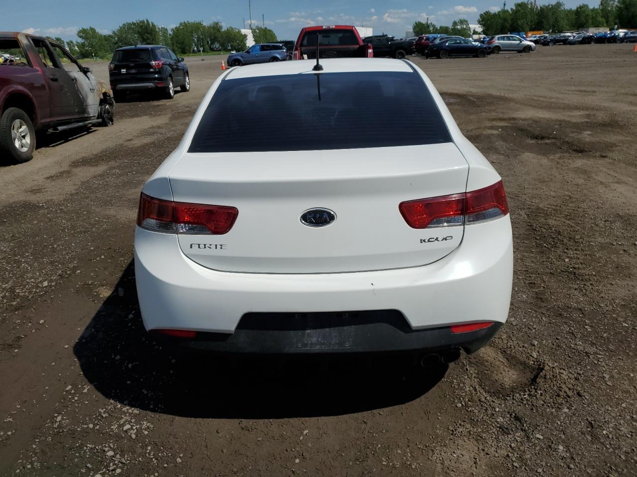 KNAFW6A39B5349844 2011 Kia Forte Sx