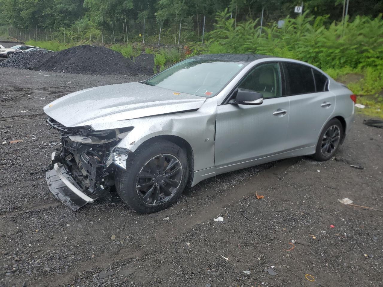 Infiniti Q50 2015 