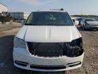 CHRYSLER TOWN & COU photo