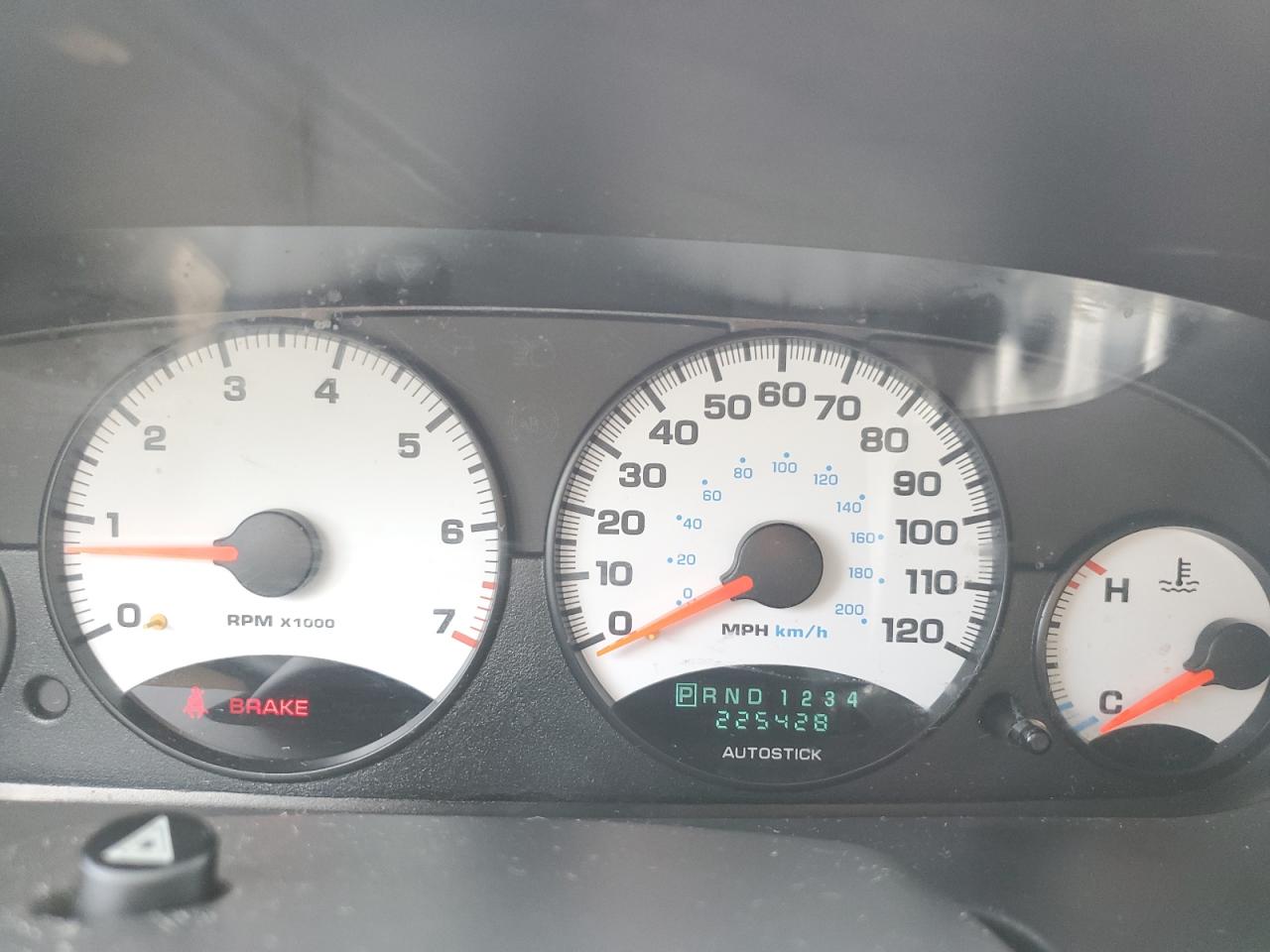 1B3EJ56U11N734405 2001 Dodge Stratus Es