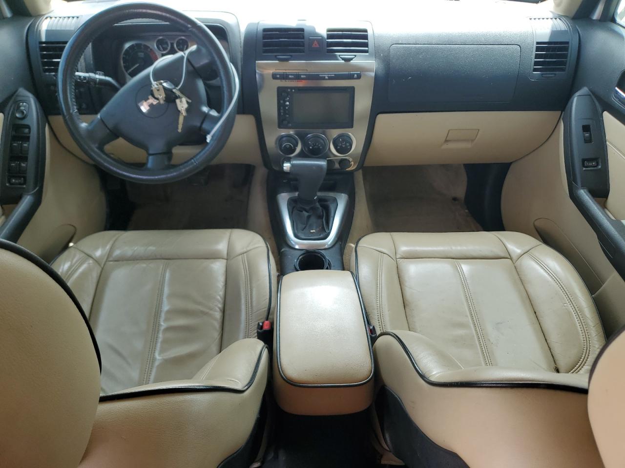 5GTMNJEE7A8121763 2010 Hummer H3 Luxury