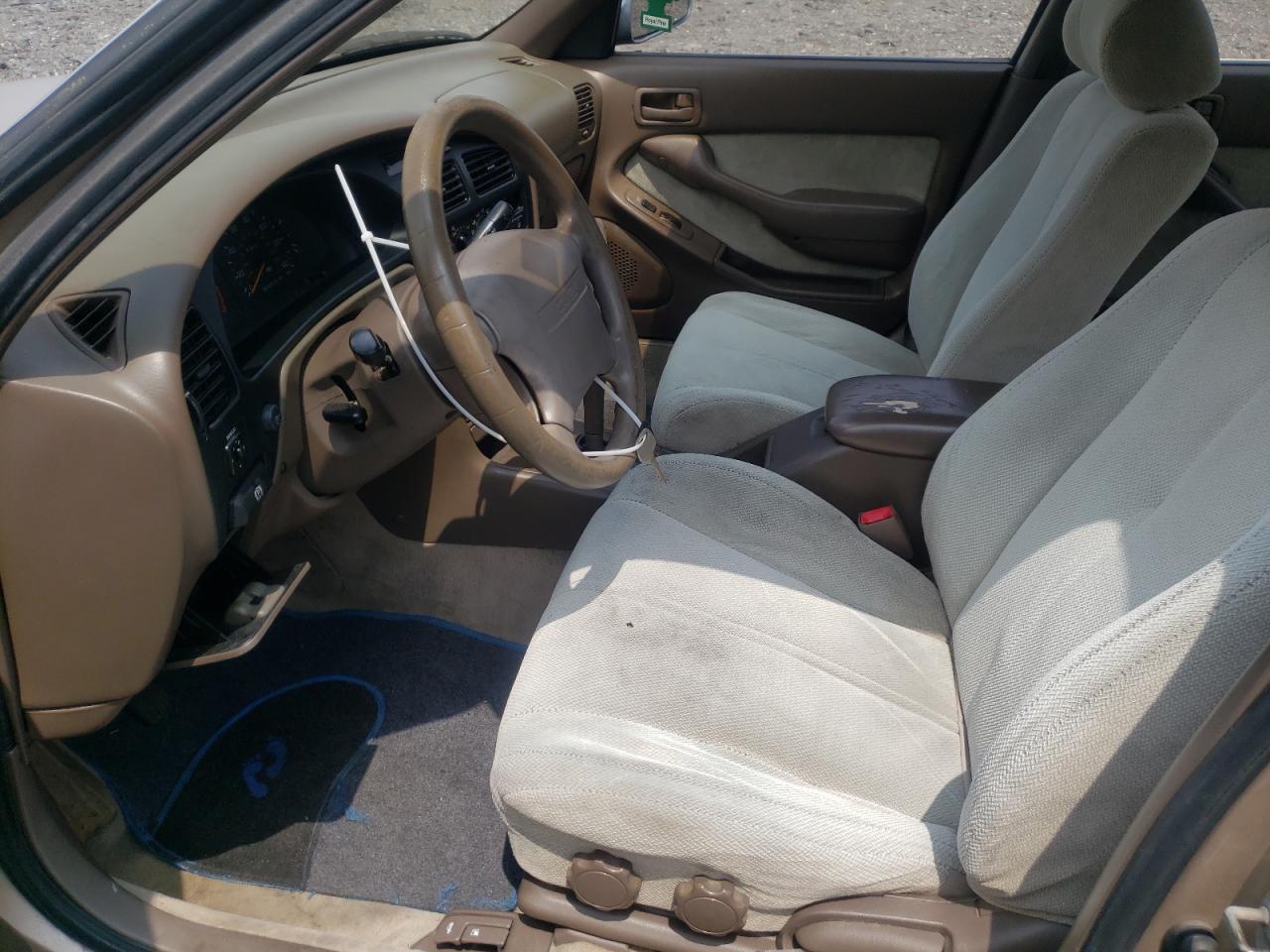 JT2GK12E9R0046827 1994 Toyota Camry Le