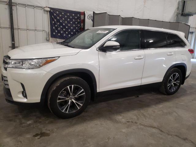 VIN 5TDBZRFH6KS993567 2019 Toyota Highlander, LE no.1